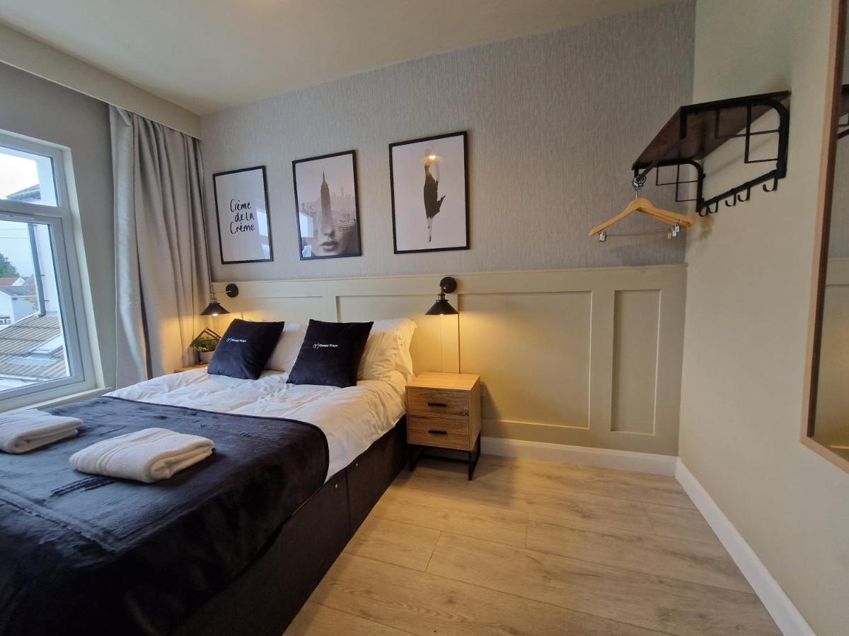 3 Bedroom Stylish Home Merthyr Мертір-Тідвіл Екстер'єр фото